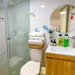 Apartaestudio en el laguito con piscina y a pasos de la playa