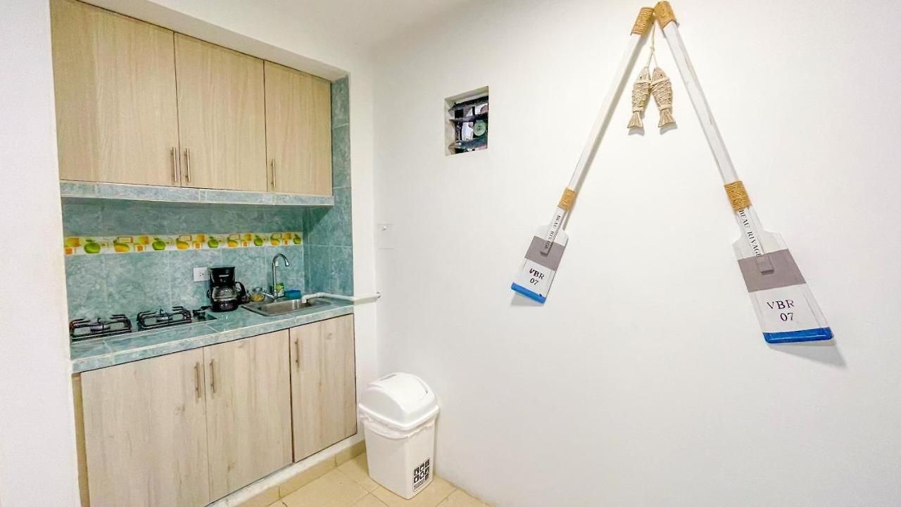 Apartamento En El Laguito Con Piscina Y A Pasos De La Playa *