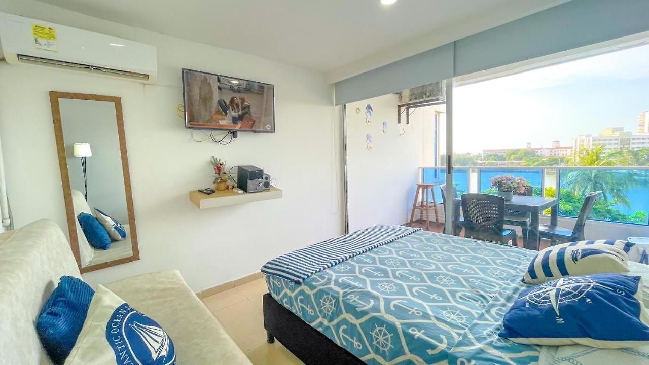 Apartamento En El Laguito Con Piscina Y A Pasos De La Playa