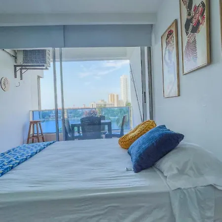 Apartamento En El Laguito Con Piscina Y A Pasos De La Playa *